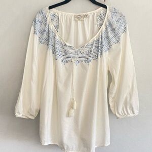 St. John's Bay large  Cream and Blue Peasant Blouse with Tie Front